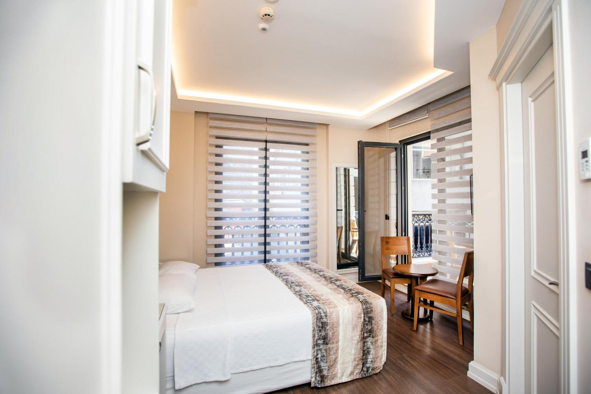 Opatija Hotel Istanbul Bagian luar foto